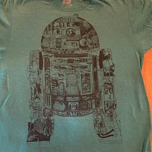 R2D2 graphic tee